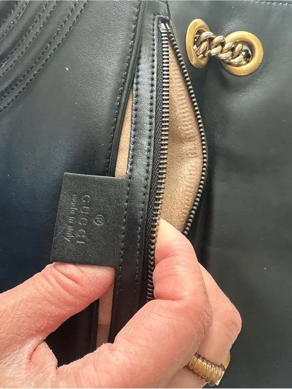 Gucci Marmont Black Quilted GG Chain Shoulder Bag - Picture 16 of 16